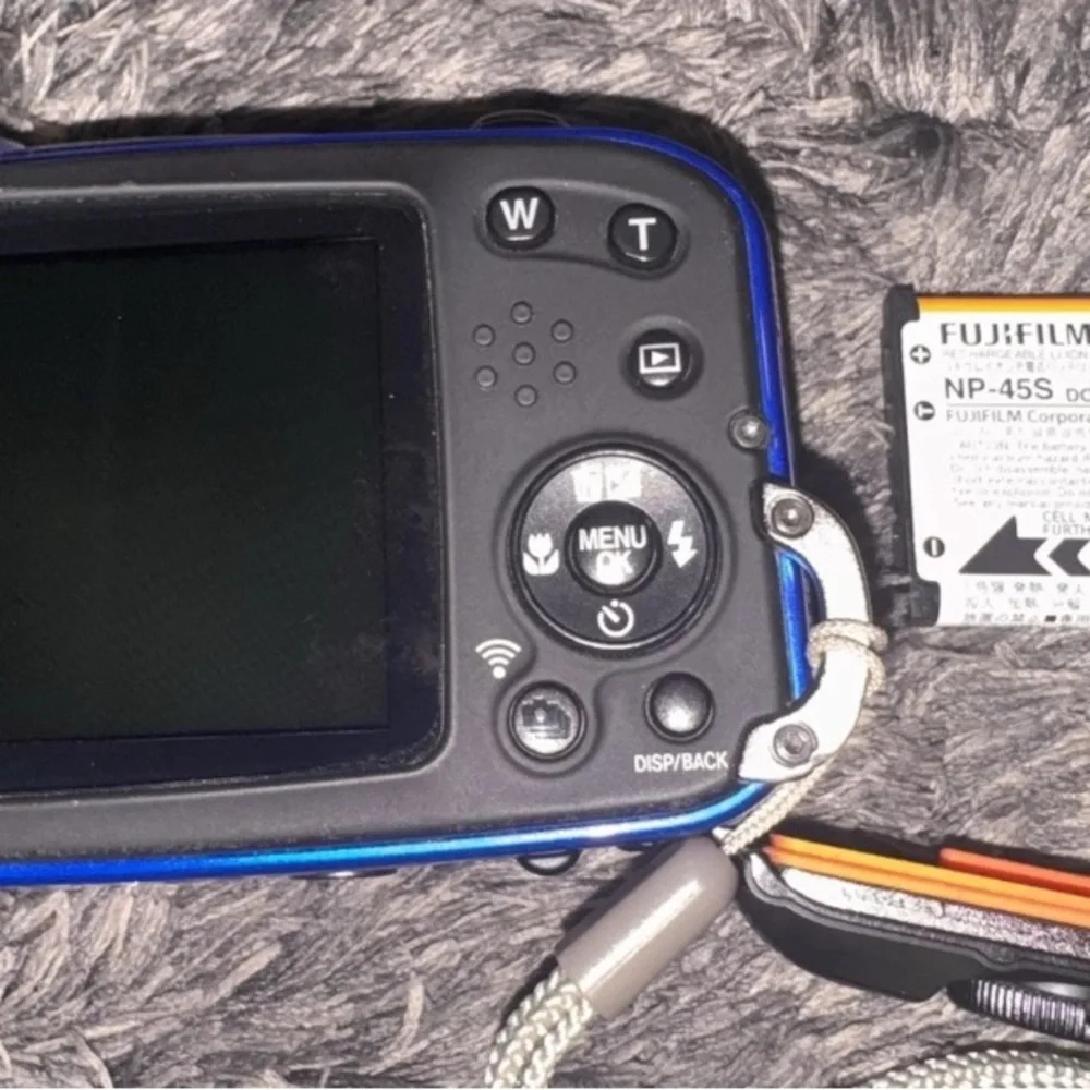 Fujifilm XP75 Blue